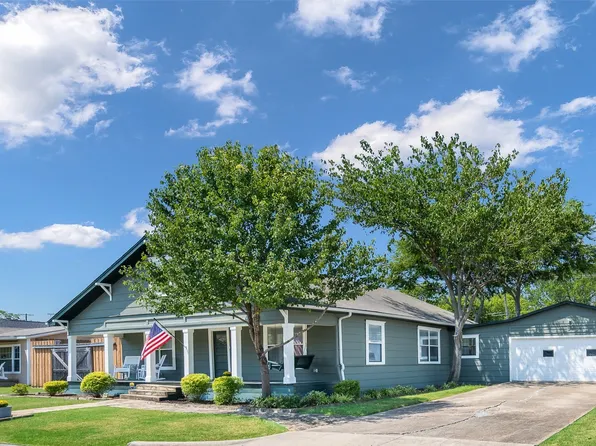 1013 Sherman St, McKinney, TX 75069