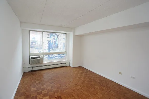 Rented by Manhattan Skyline | media 33