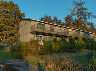 445 NE Williams Ave, Depoe Bay, OR 97341
