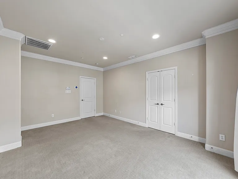 5709 Lois Ln — Photo 21