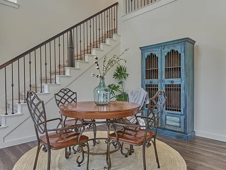 27129 Ivorywood Dr — Photo 8