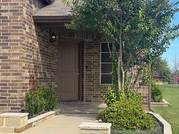 2nd image of 4212 Tollcross Ln