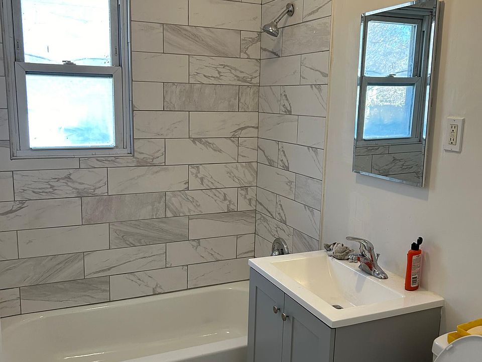 Update tiled bath with shower