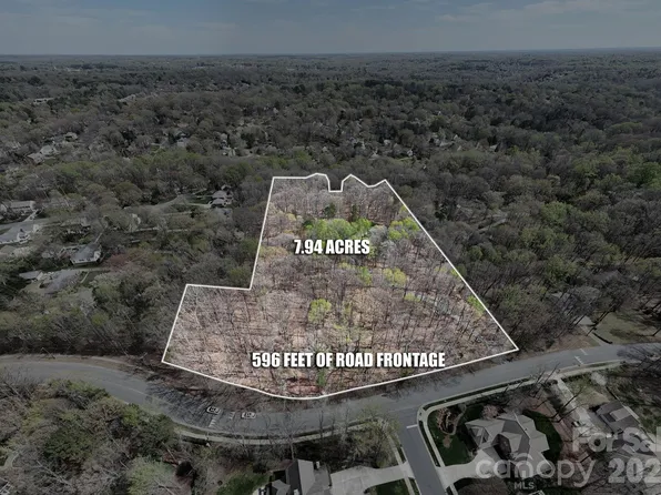 801 Reverdy Ln, Matthews, NC 28105