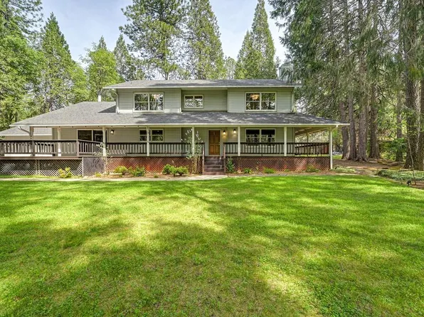 12528 Rattlesnake Rd, Grass Valley, CA 95945
