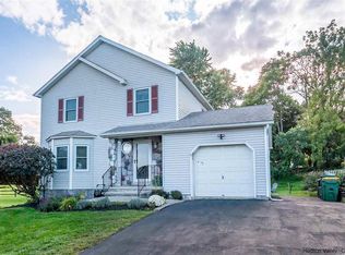 248 Bowne St, Port Ewen, NY 12466