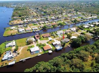 2203 Santiago Ave, Fort Myers, FL 33905