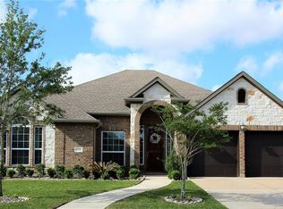 2114 Meadow Wind Dr, Houston, TX 77089