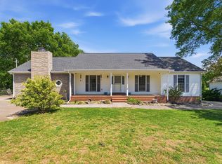 1050 Brinkley Rd, Murfreesboro, TN 37128