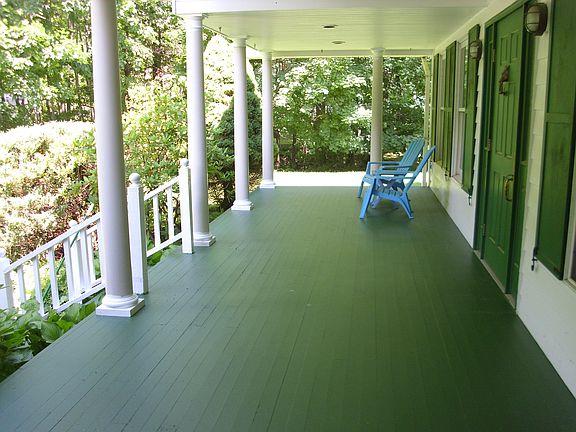 Newly Renovated Porch