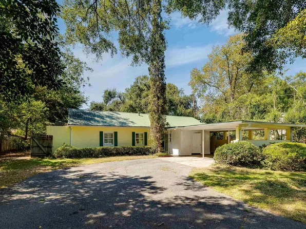 5402 Bon Aire Dr, Monroe, LA 71203