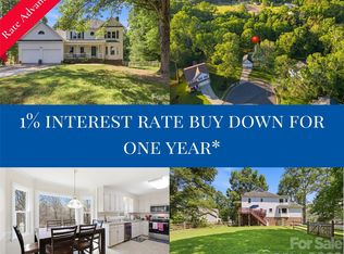 109 Elk Ct, Mount Holly, NC 28120