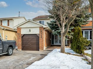 6359 Plowmans Heath, Mississauga, ON L5N3W1