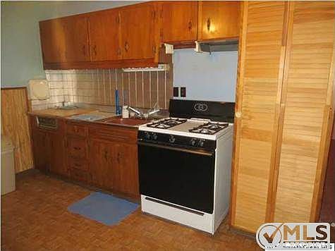 3rd image of 150 Attison Ave