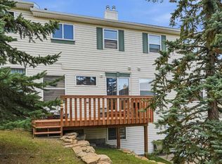 58 Country Hills Vlg NW, Calgary, AB T3K 4S8