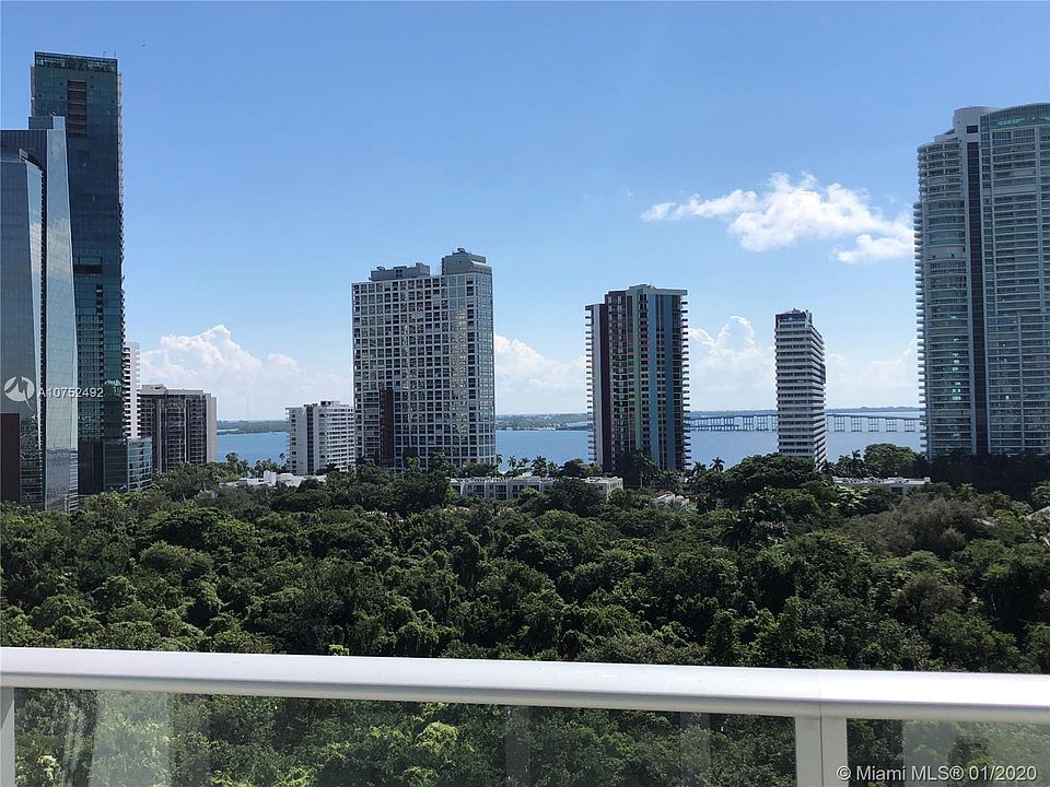 1st image of 1600 SW 1st Ave APT 1205