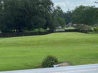 4 River Cre Rd, Westwego, LA 70094