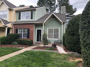 9022 Four Mile Creek Rd, Charlotte, NC 28277