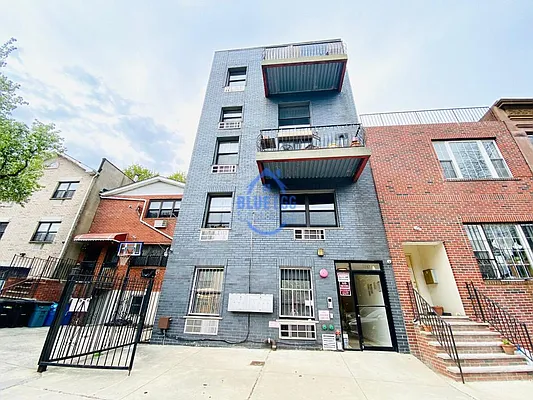 Rented by Blue Egg Realty Corp | media 9