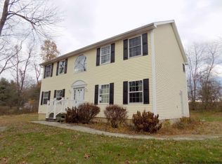 117 Cotter Rd, Highland, NY 12528