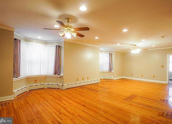 3rd image of 426 Shadeland Ave #1