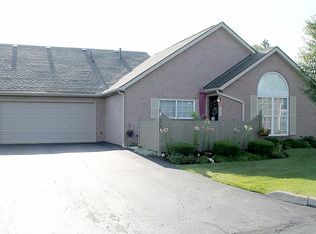 1212 Amberlea Dr W, Columbus, OH 43230