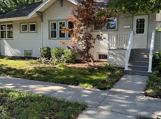 502 N Greenwich St, Valparaiso, IN 46383