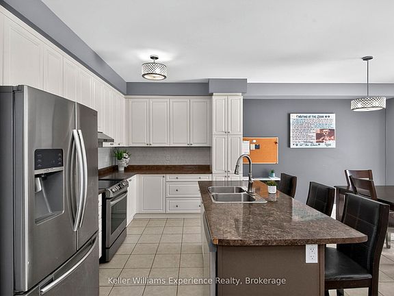 5th image of 2090 Webster Blvd