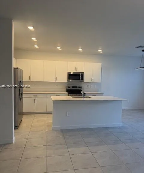 11882 SW 241st St — Photo 2