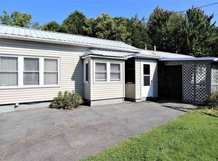 571-4 H Rd, Derby, VT 05829