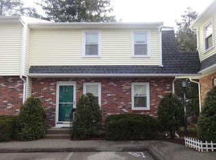 1032 Main St APT 4, Millis, MA 02054