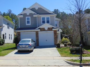 4008 Remington Oaks Cir, Cary, NC 27519