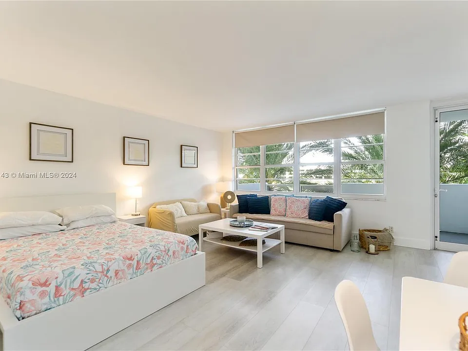 100 Lincoln Rd #312