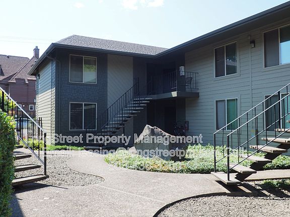 3rd image of 2615 NW Harrison Blvd APT 12