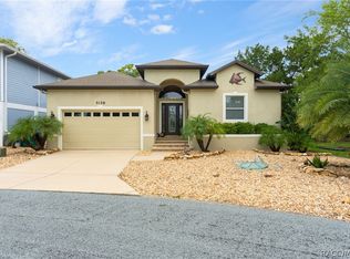 5158 S Riverview Cir, Homosassa, FL 34448