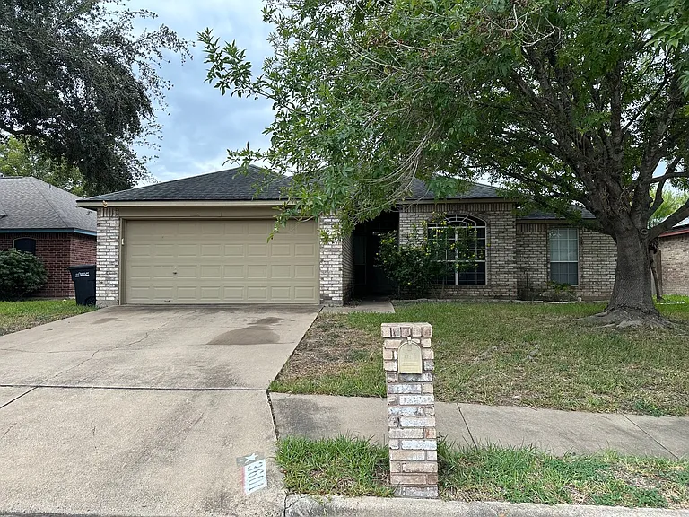 3601 Warbler Ave — Photo 1