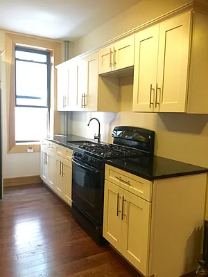 Rented by BRICK & GALO REALTY CORP | media 26