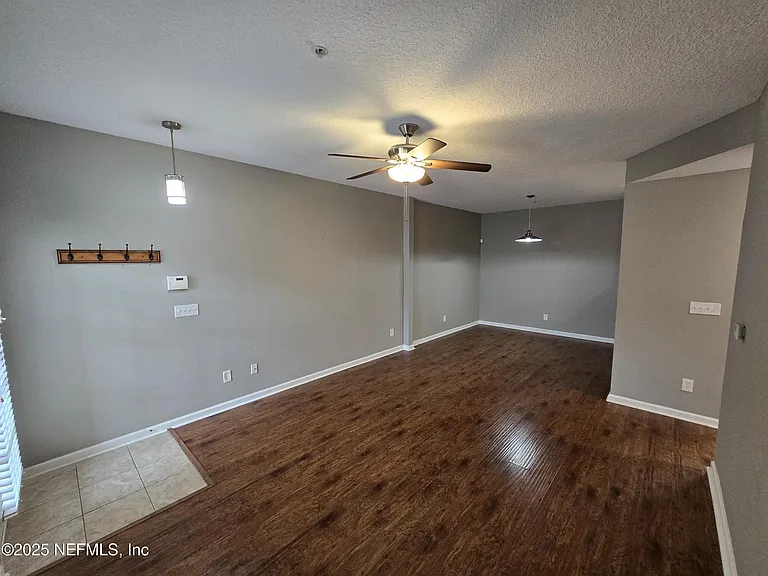 575 Oakleaf Plantation Pkwy #903 — Photo 5