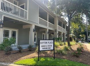 922 Porter Ave APT 212, Ocean Springs, MS 39564