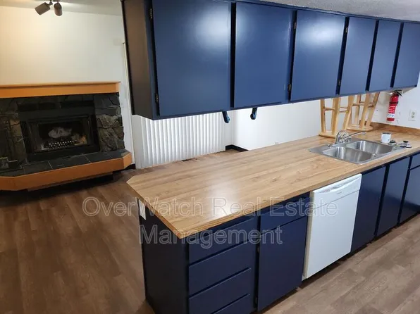 167 Michael Ct APT C, Anchorage, AK 99504
