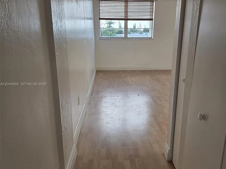 7900 Tatum Waterway Dr #304 — Photo 3