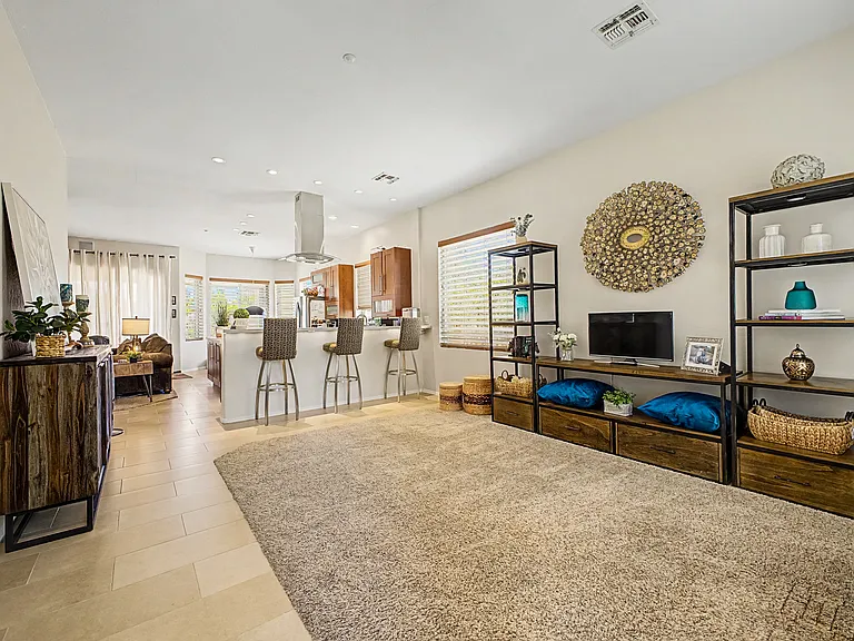 10490 E Acoma Dr — Photo 8