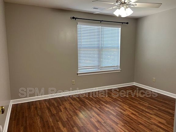 3rd image of 5813 Wrightsville Ave #183