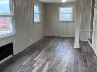 525 N Main St #4, Davison, MI