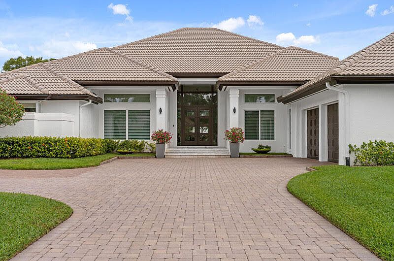 1628 Mayacoo Lakes Boulevard, West Palm Beach, FL 33411 | Zillow