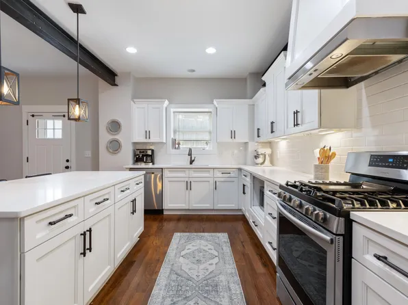 1202 Preston Dr, Nashville, TN 37206