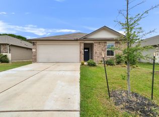 1321 Camden Ln, Lockhart, TX 78644