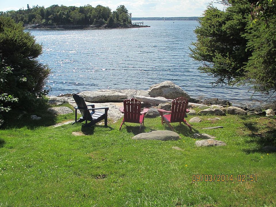 2nd image of 251 Shore Rd