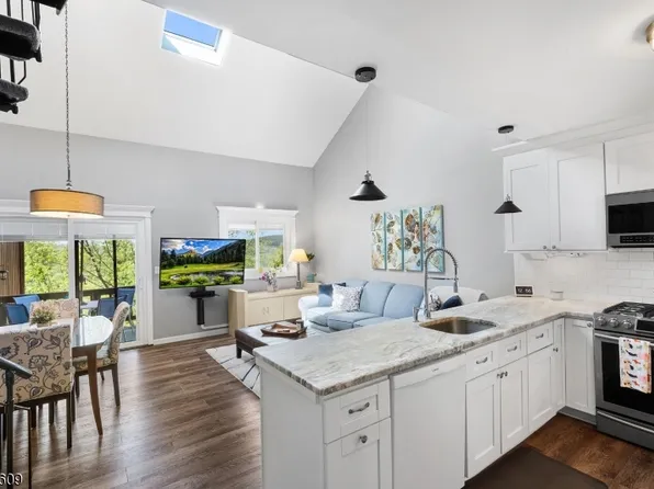 1 Attitash Dr Unit 4 #4, Vernon Twp., NJ 07462