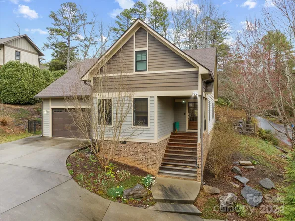 120 Bell Rd, Asheville, NC 28805